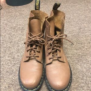 Dr. Marten pascal boots